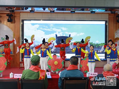 習習春風讀書時，寸寸愛心添書香——贛州市西津路小學舉行圖書捐贈儀式